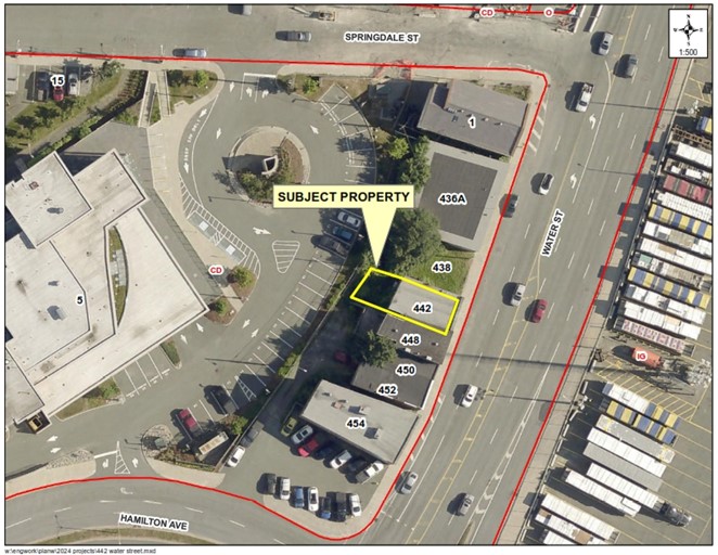 Map of a property with a yellow border around it
