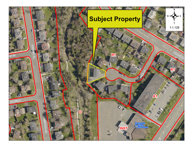 Map of a property with a yellow border around it