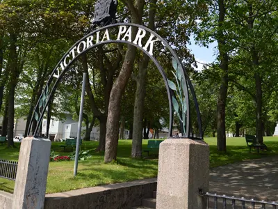 entry way at Victoria Park